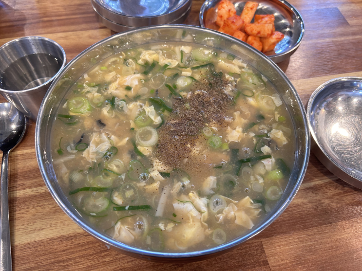 (천안 청당동) 뜨끈한 국물이 일품인 서천굴칼국수