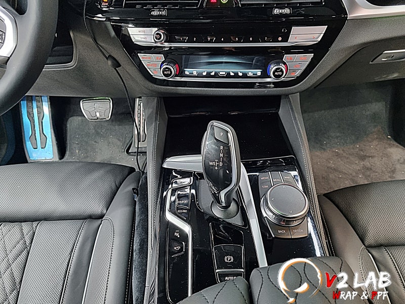 부산시 강서구 / 실내랩핑 / BMW / 5시리즈