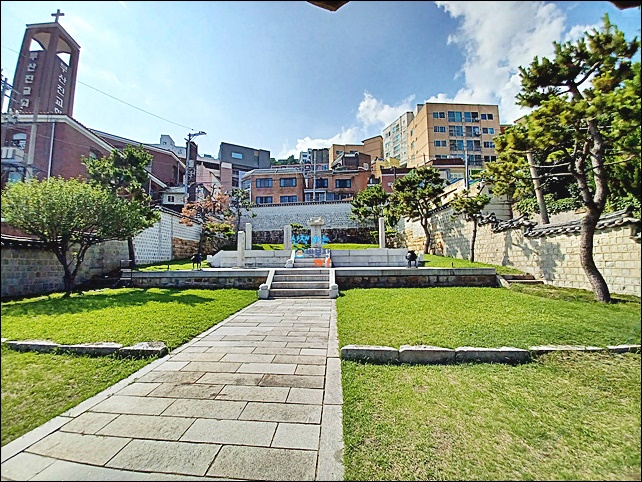 정공단 방문 윤흥신장군동상 자세히보기 정공단 방문 윤흥신장군동상 자세히보기