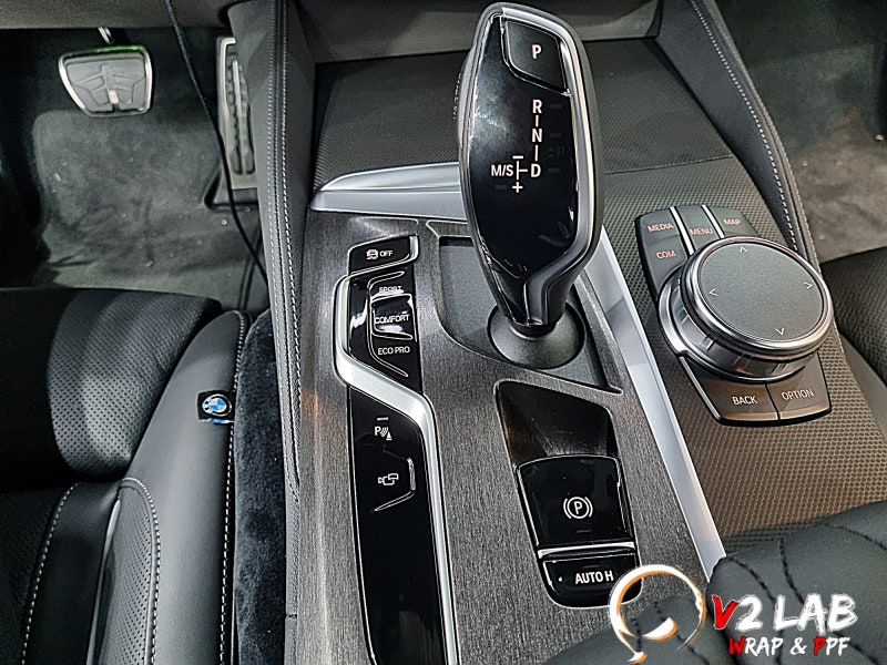 부산시 강서구 / 실내랩핑 / BMW / 5시리즈