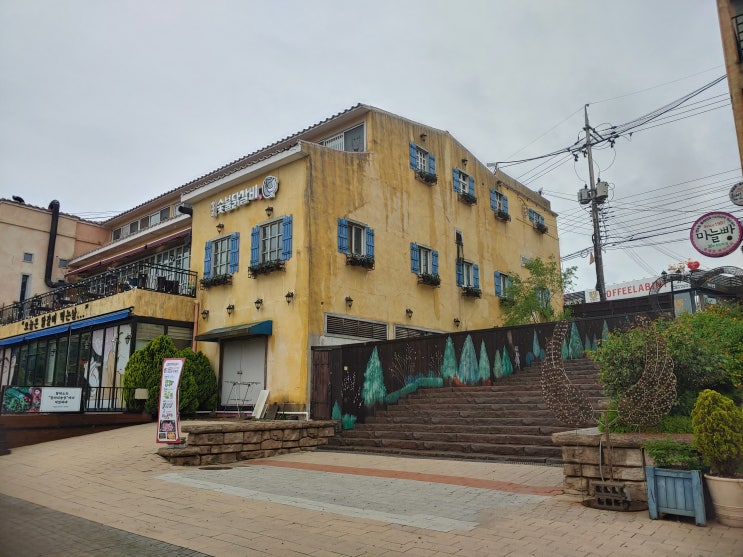 경기도 파주여행 (파주시티투어 3탄 : 항아리철판닭갈비막국수, 류재은 베이커리) 경기도 파주여행 (파주시티투어 3탄 : 항아리철판닭갈비막국수, 류재은 베이커리)