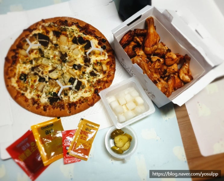 구미 굽네치킨 오리지널 메뉴 추천 초당 한 마리씩 팔린다더군요 구미 굽네치킨 오리지널 메뉴 추천 초당 한 마리씩 팔린다더군요