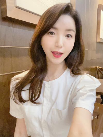  청담동 헤어메이크업 샵 미러미러에서 데일리 메이크업 받고 왔어요