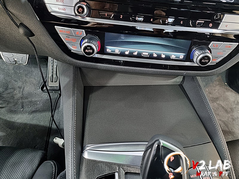 부산시 강서구 / 실내랩핑 / BMW / 5시리즈