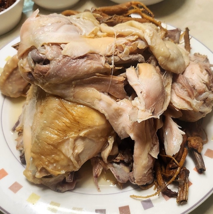  더운 여름 보양식 토종닭 삼계탕 끓이기