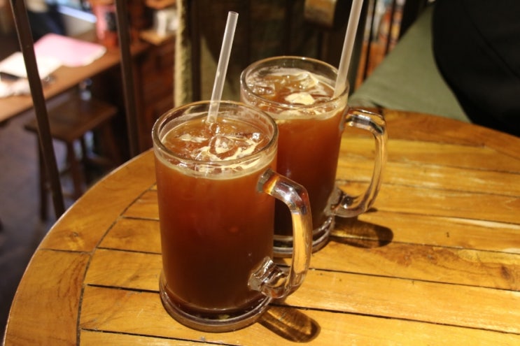  [코타키나발루] #6 가야 일요시장 근처 커피 맛집, 악토버 커피 하우스(October Coffee House)