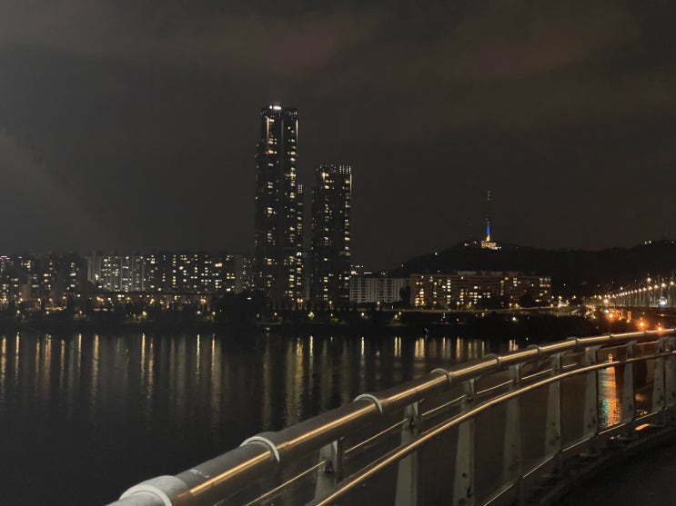 동작대교 한강뷰카페 구름카페에서 야경즐기기