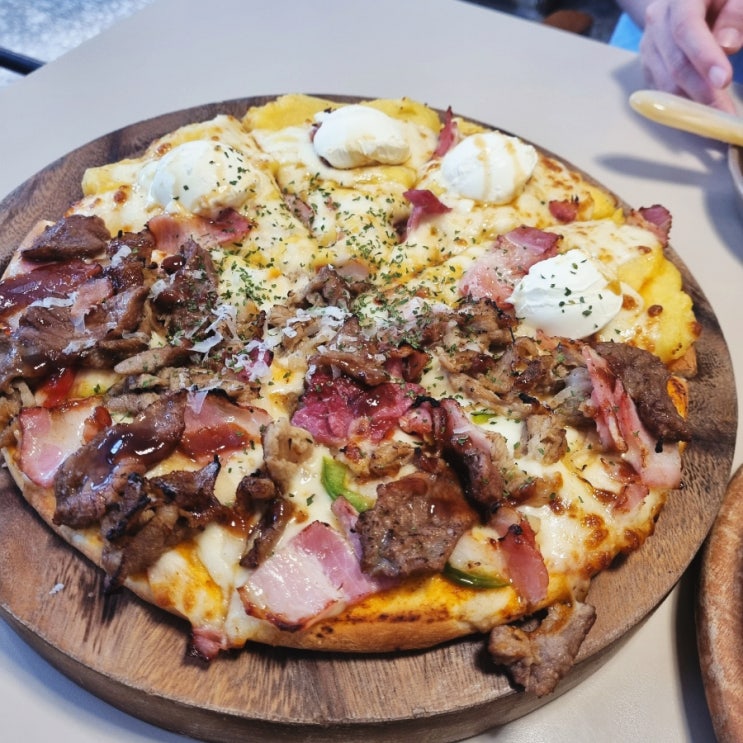  대구 로벤 피자 리조또 너무 맛있는데요