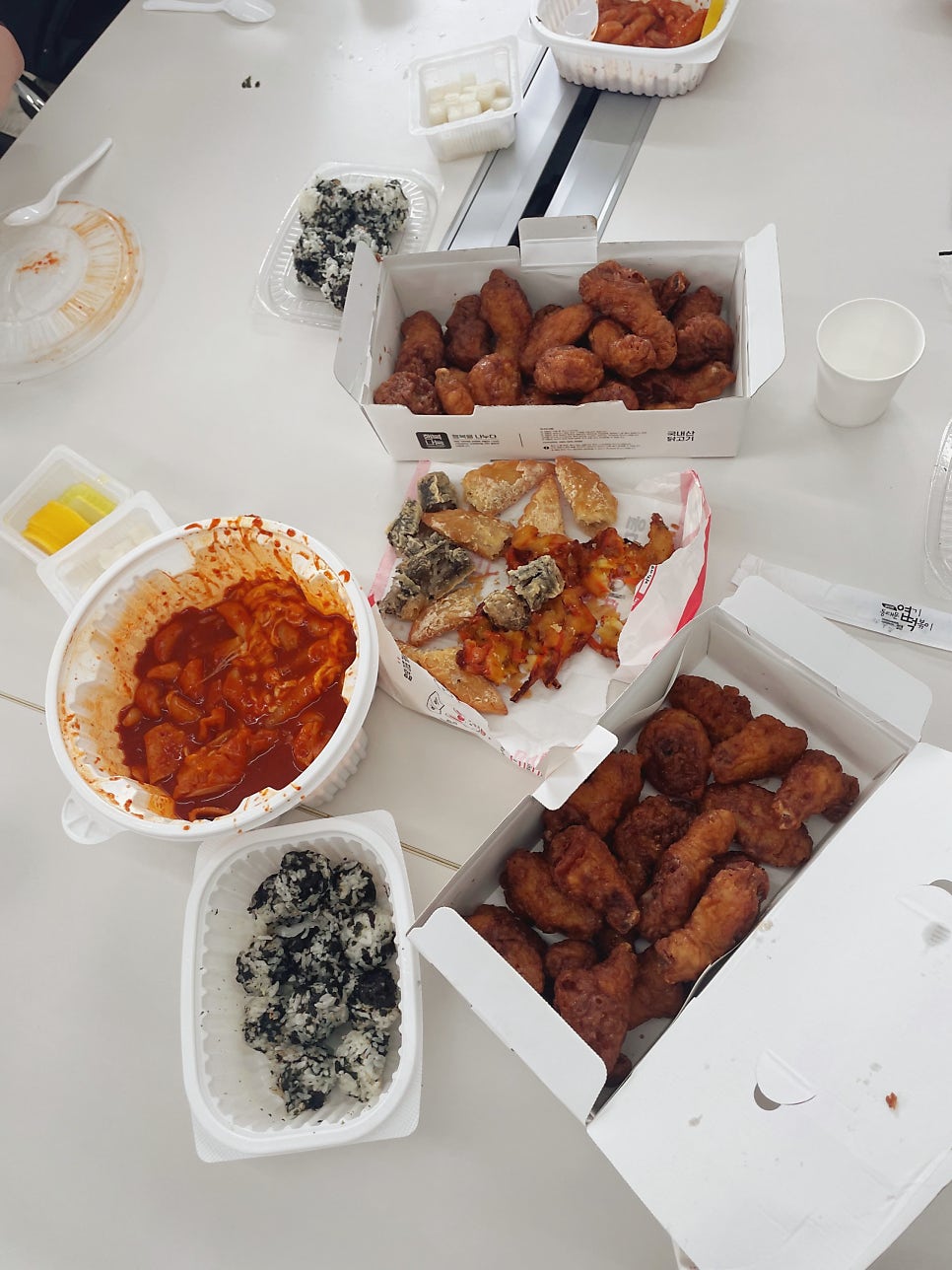 교촌치킨 상일2호점 사진 2