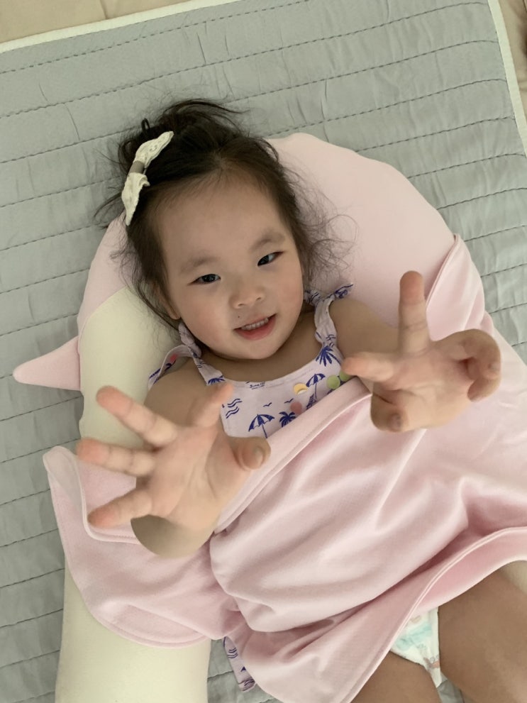  아기출산선물 니가드키즈 엄마품 아기베개 아이가 좋아해요