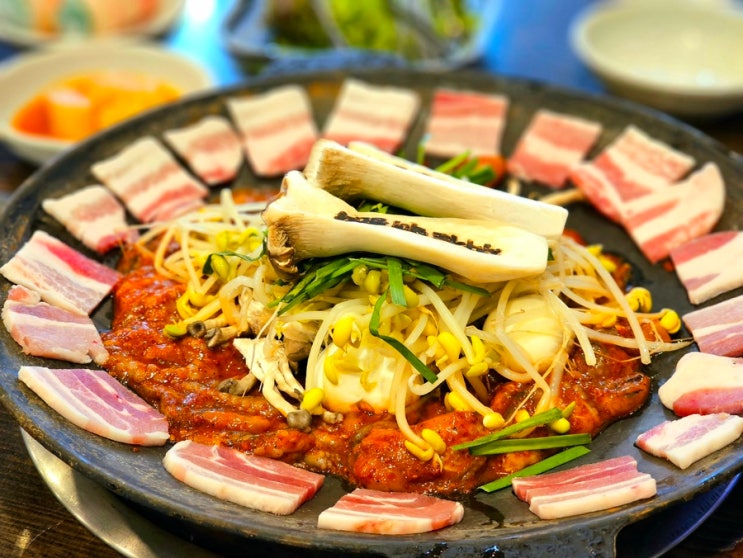  부산 24시간 식당 수영 맛집 문삼이 삼겹쭈꾸미 한판 추천