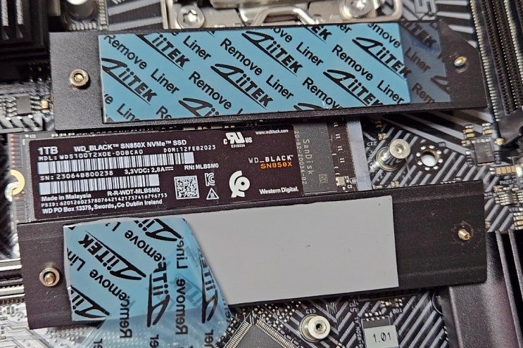  고성능 게임용 SSD Western Digital WD BLACK SN850X 1TB (+ASROCK 메인보드)