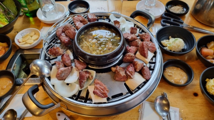  인사동 가볼만한 곳  쇠고집, 인사동 맛집, 서비스 최고