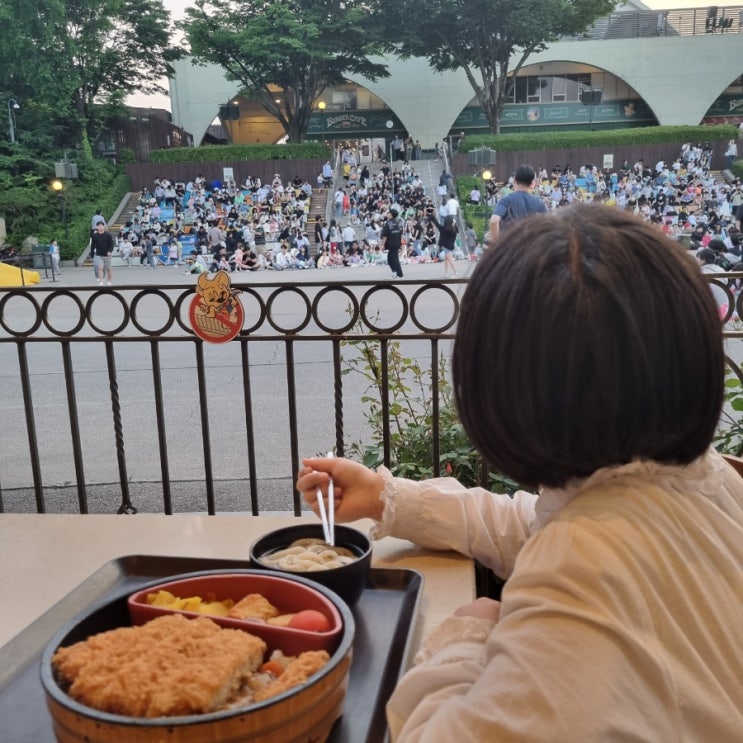  에버랜드 문라이트 퍼레이드 매직타임에서