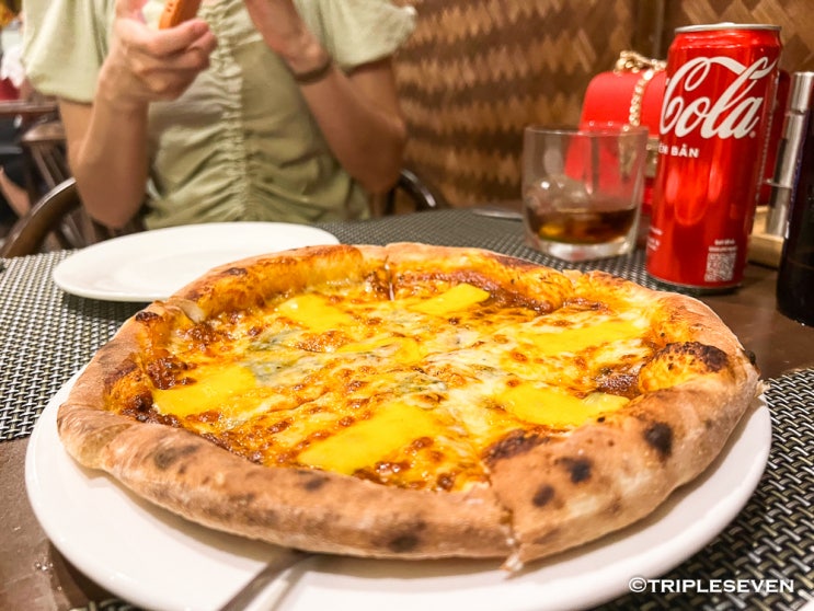  호이안 맛집 허벌피자 Herbal Pizza 방문후기! 하이랜드 커피 방문후기!