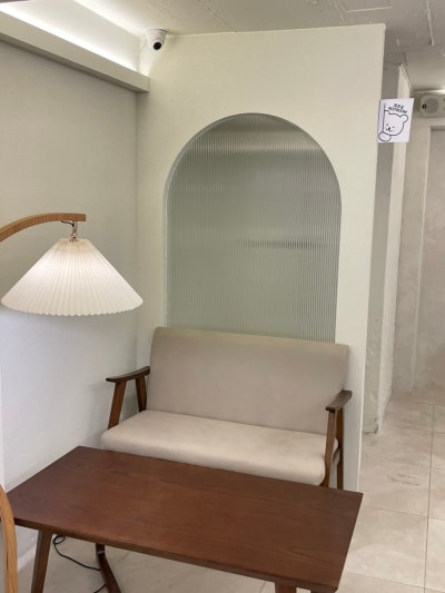 Beeoseuden Bakery Restroom — photo 1