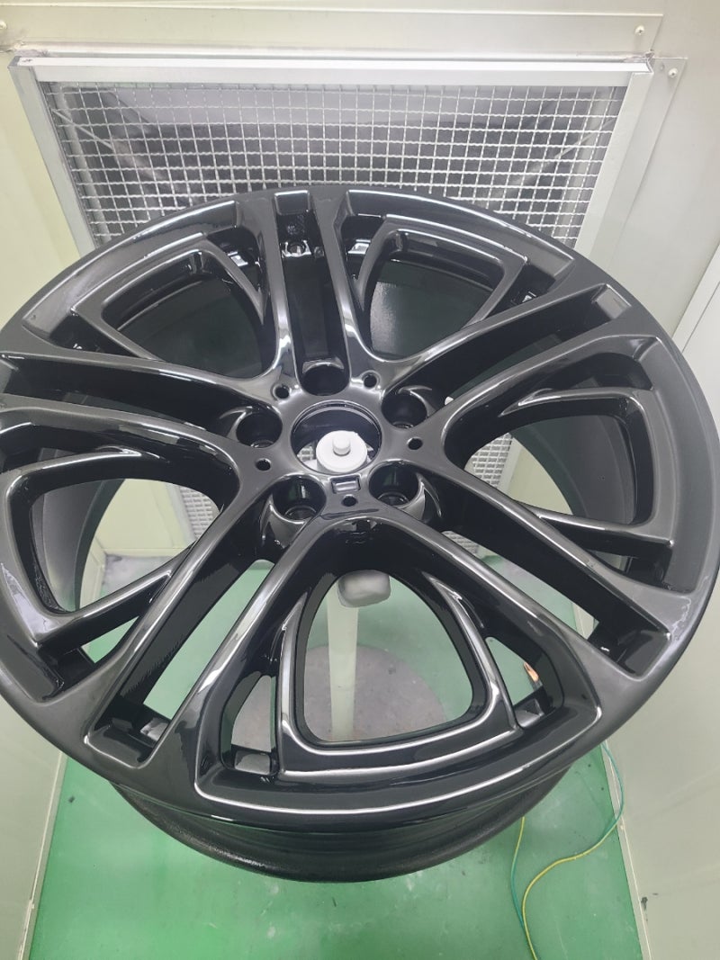 경기 오산 외삼미로 / 휠복원/도색 / BMW / X4