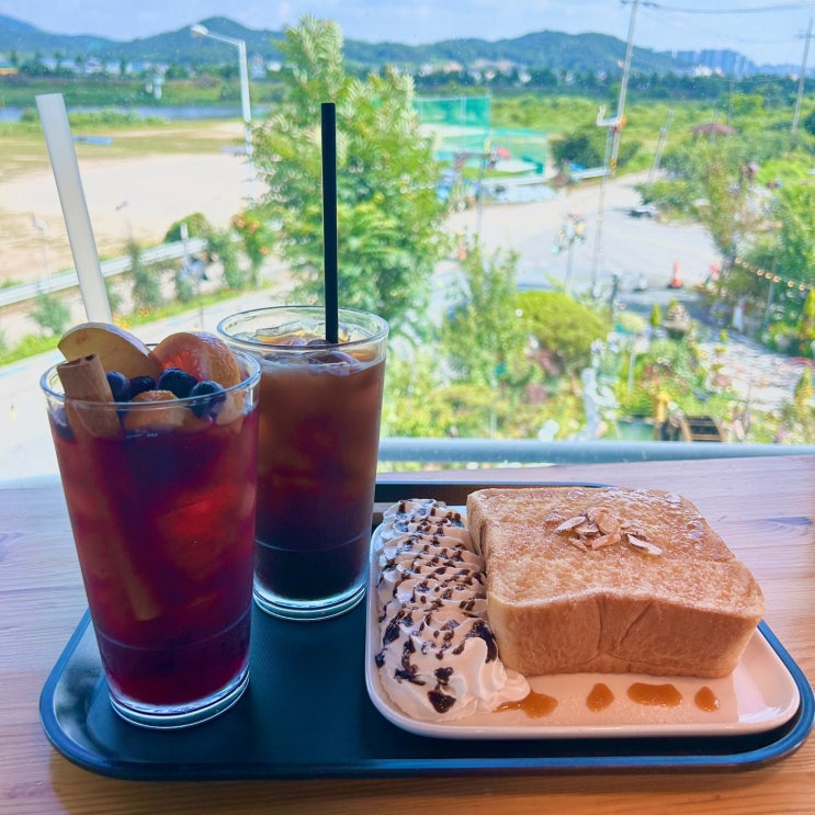  [광주 용산동] 영산강 뷰가 보이는 카페더뷰