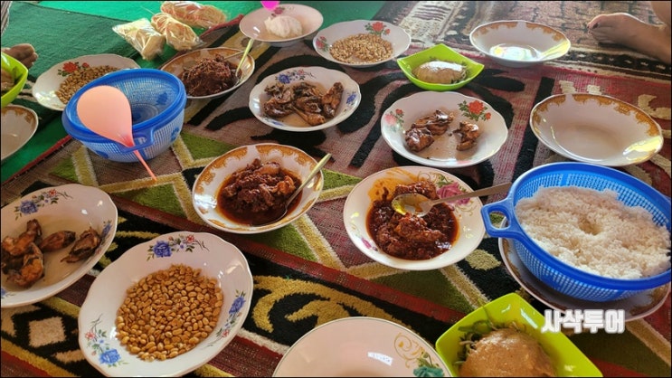  롬복 차량 렌트카 - 동부롬복 라랑 맛집