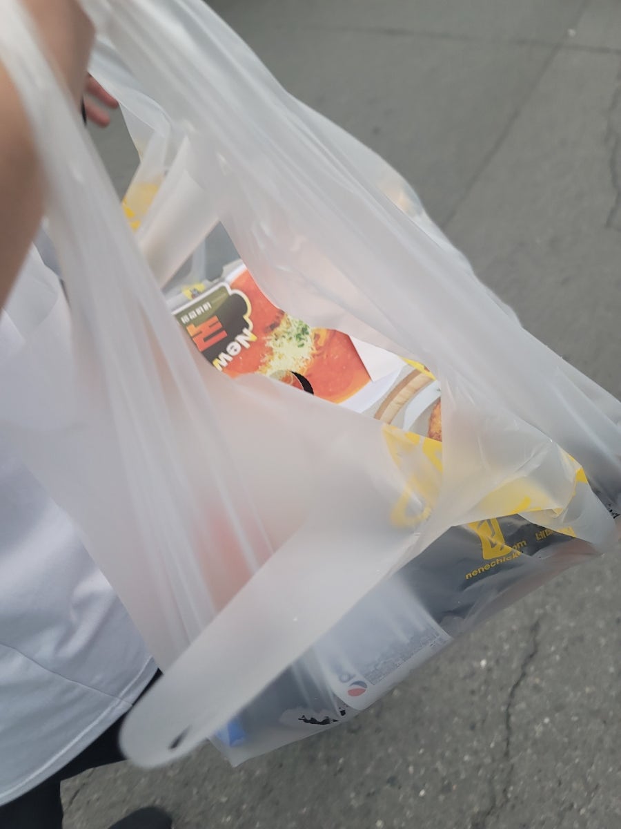 네네치킨 황금점 사진 4