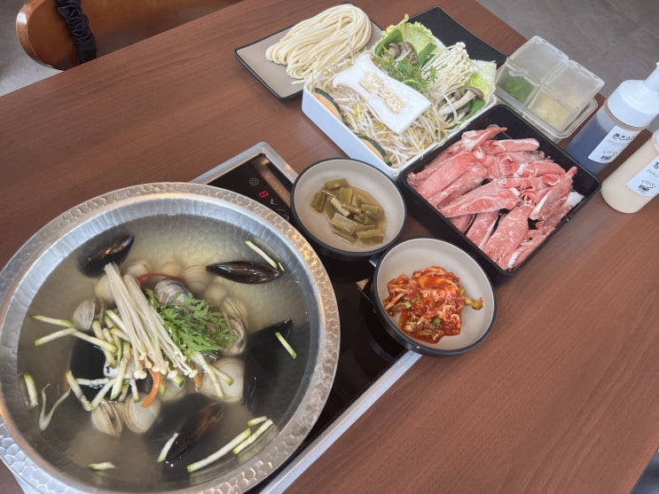  영종도 구읍뱃터 프리미엄 샤브샤브 맛집 바다곳간! 자가제면 해물칼국수 (내돈내산 현지인 추천)