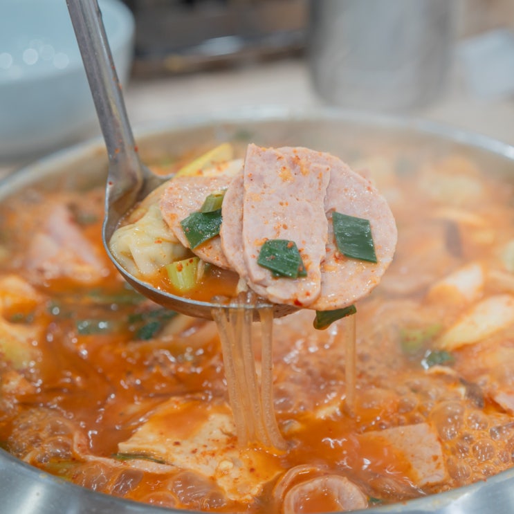  오창 부대찌개 맛집 / 수제햄 고래부대찌개