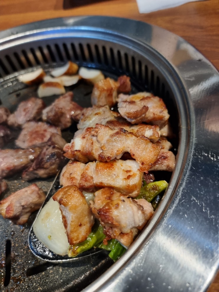  인제대맛집 "참진돼지" 구워주는 고기집 어방동맛집