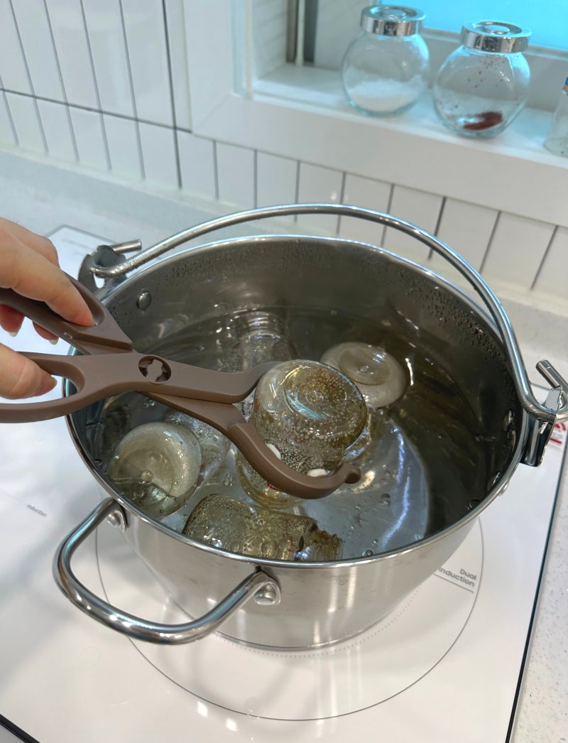 젖병 열탕 냄비 "벨라쿠진 6L 잼팟" 연마제 제거 및 “더블하트 젖병” 열탕하는 방법