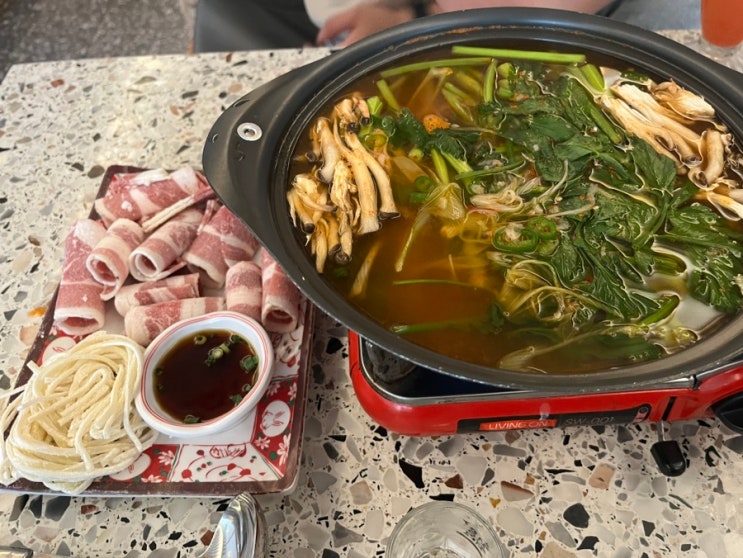  [석남동 술집] 안주맛집 인쌩맥주에서 샤브칼국수, 육회, 키친 먹기 ~