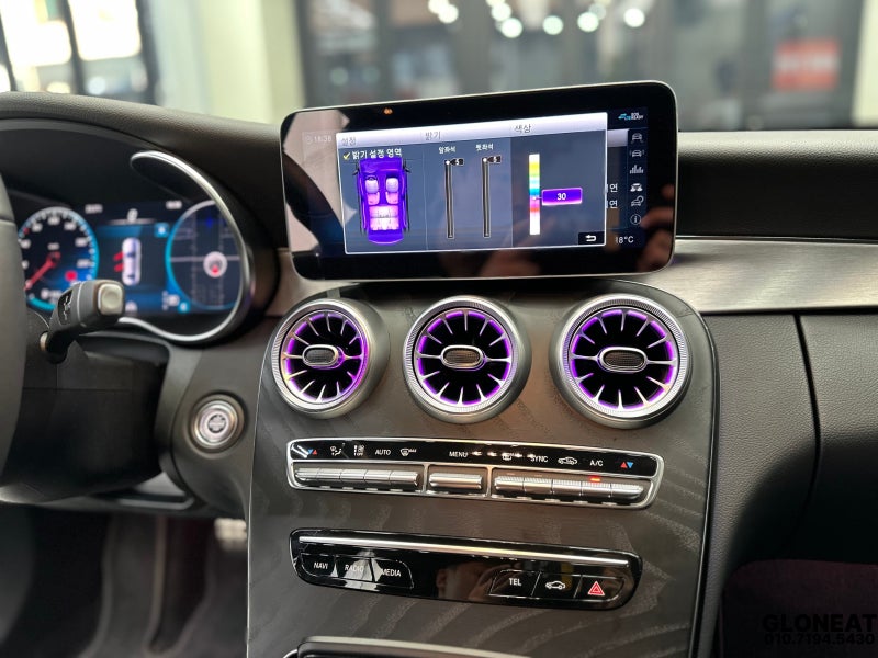 인천 서구 / 엠비언트 / 벤츠C클래스(W205)AMG - 송풍구엠비언트 교체로 더욱 멋스럽게 / 벤츠 / C-클래스 / C-클래스 W206