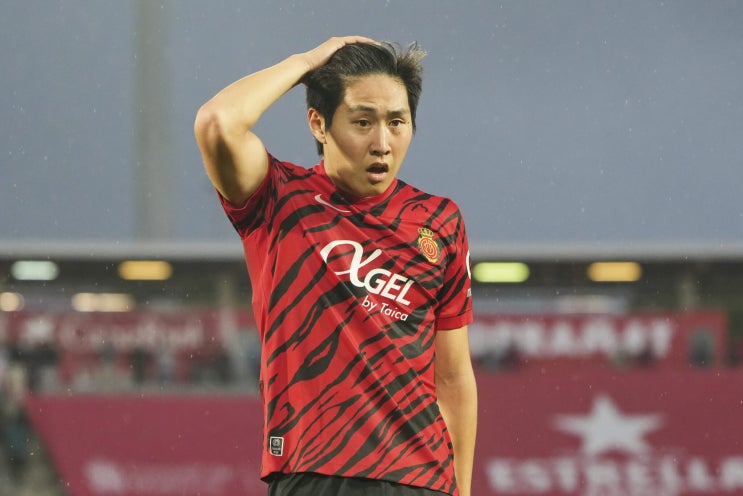  이강인, PSG로의 거침없는 도전! UCL 우승을 향하여!