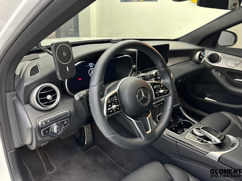 인천 서구 / 엠비언트 / 벤츠C클래스(W205)AMG - 송풍구엠비언트 교체로 더욱 멋스럽게 / 벤츠 / C-클래스 / C-클래스 W206