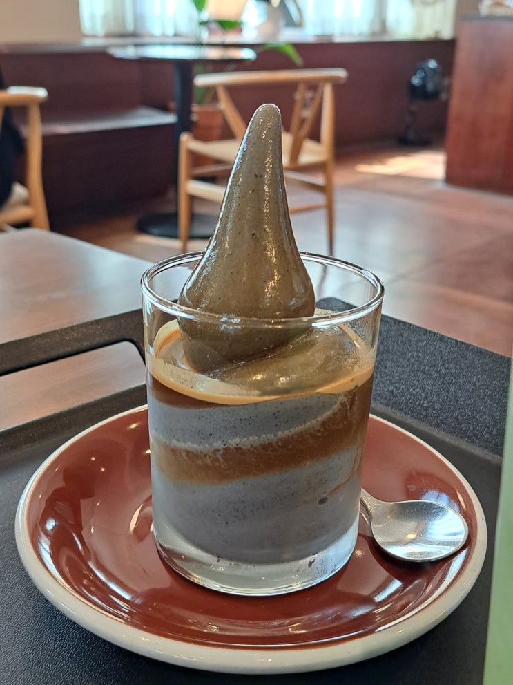  주안역 루프탑 카페 끽다점 흑임자 아포가토 JMT