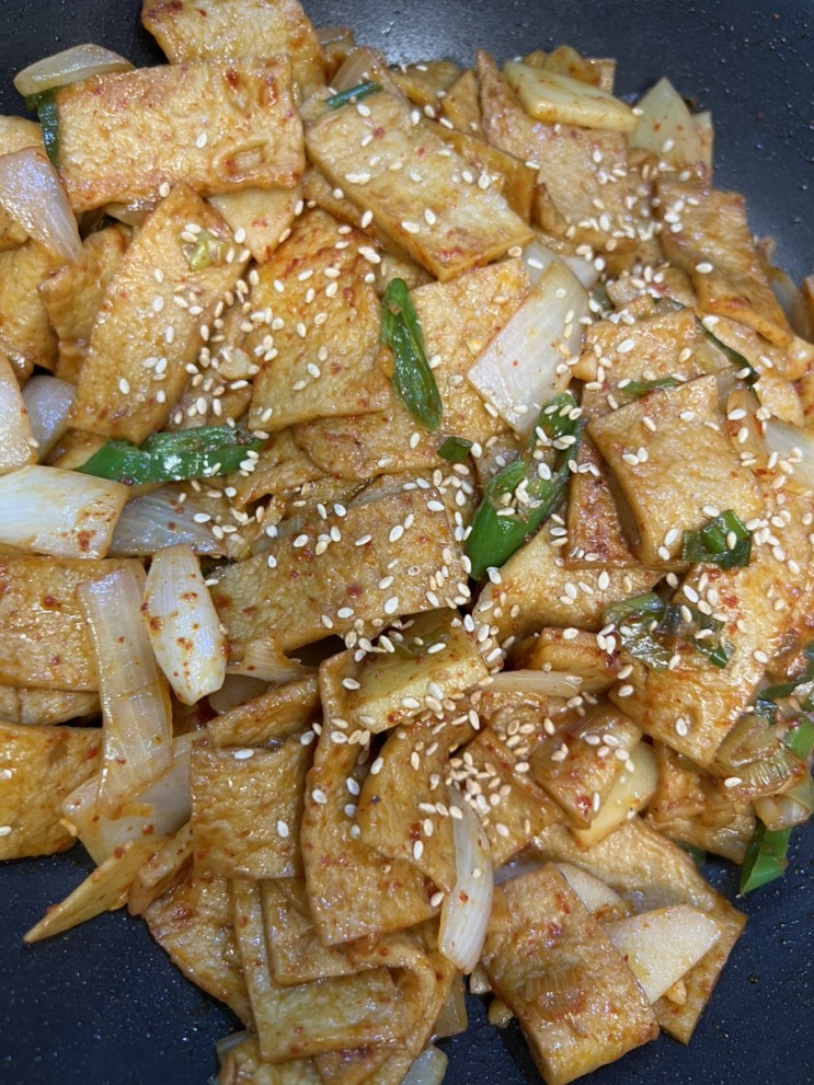  쉽고 간단한 매콤 짭짤한 오뎅볶음. < 백종원 레시피 >