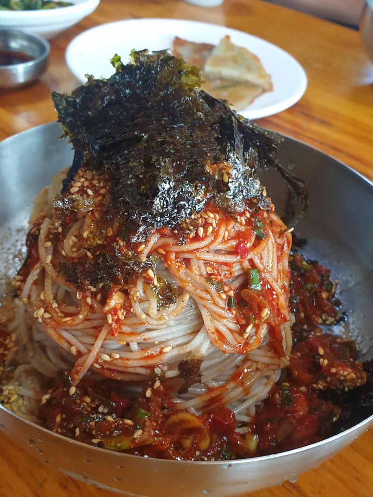  춘천 유포리 막국수, 시원한 동치미 육수가 일품!