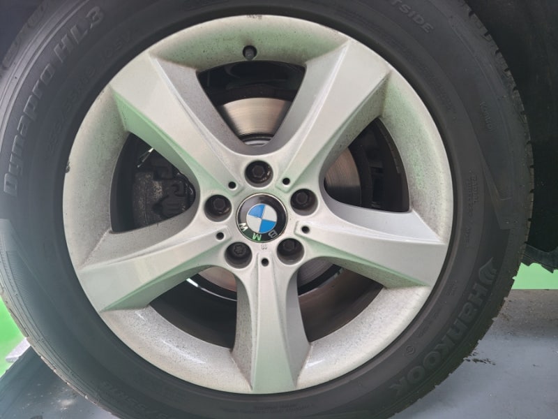 경기 오산 외삼미로 / 휠복원/도색 / BMW / X5