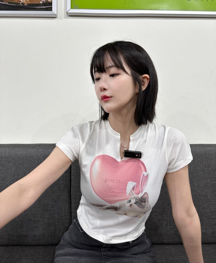 '딘딘과 러브라인' 조현영, 제주도 인피니티 풀에서..."정말 부럽다" '딘딘과 러브라인' 조현영, 제주도 인피니티 풀에서..."정말 부럽다"