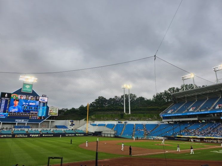 [2023-06-21] 허리 <b>부상</b>을 털고 부활한 <b>원태인</b>, 키움 이원석... 