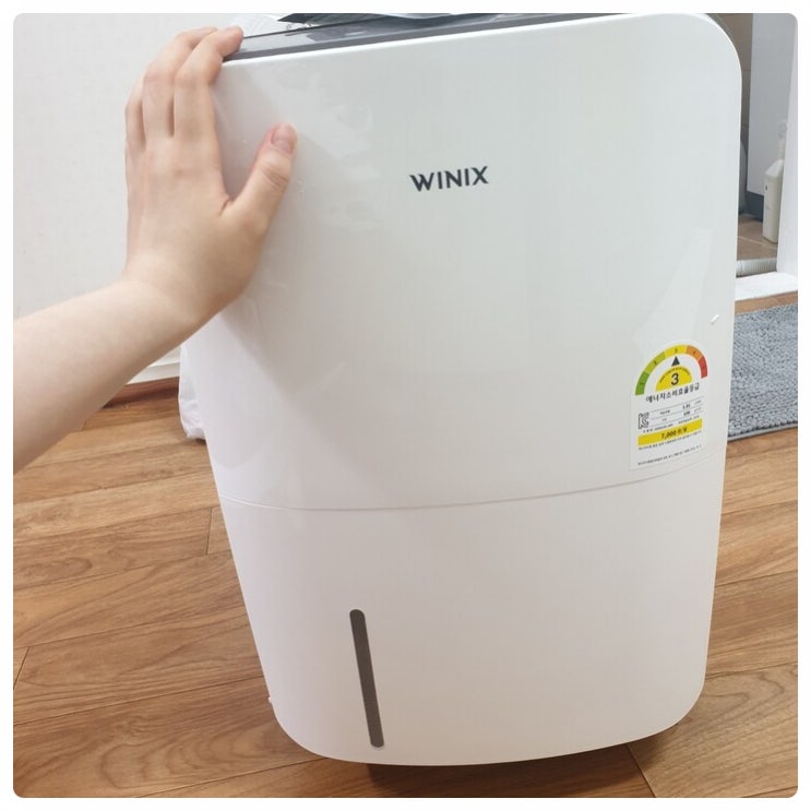 위닉스뽀송 제습기 필수템 DXAE100-JWK 내돈내산 후기 위닉스뽀송 제습기 필수템 DXAE100-JWK 내돈내산 후기