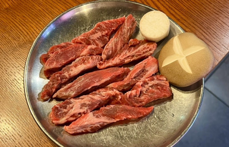 육즙가득 참숯 소갈비살 전문점 건대고기집 : ) 고기굽는놈 육즙가득 참숯 소갈비살 전문점 건대고기집 : ) 고기굽는놈