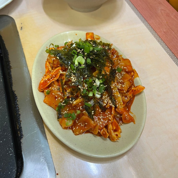 [대구대곡동맛집] 대곡동 노포갬성 고깃집 비빔칼제비가 유명한 "철이네" 방문 후기!!