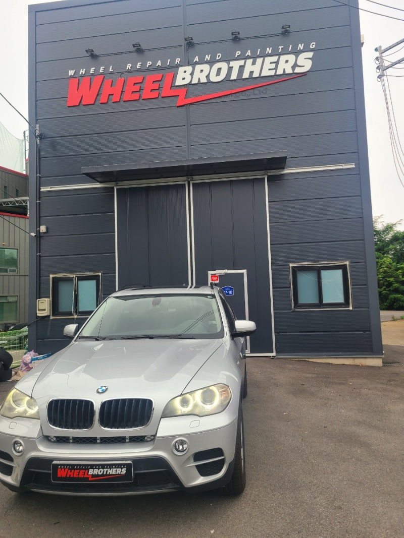 경기 오산 외삼미로 / 휠복원/도색 / BMW / X5