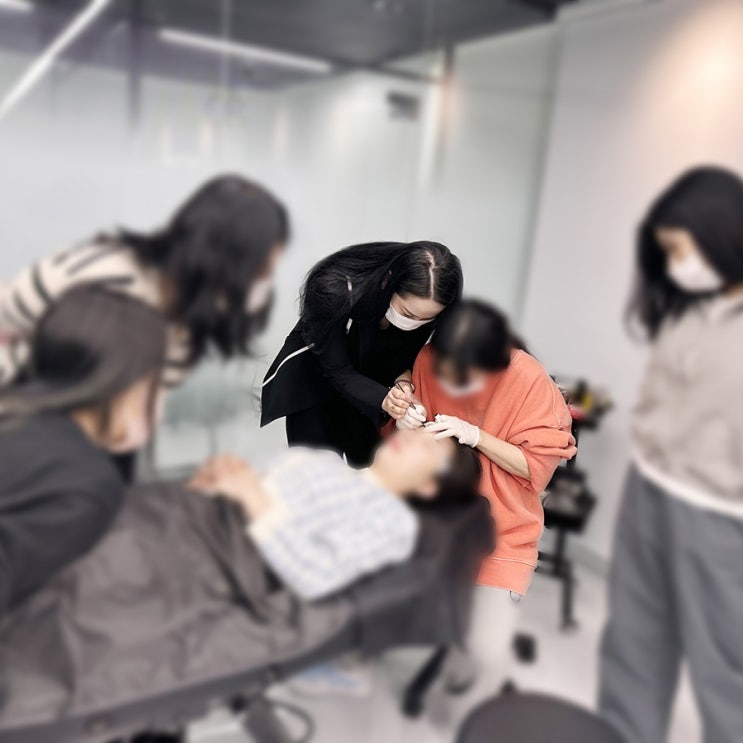  소자본창업이 가능한 반영구는 시작이 중요해요