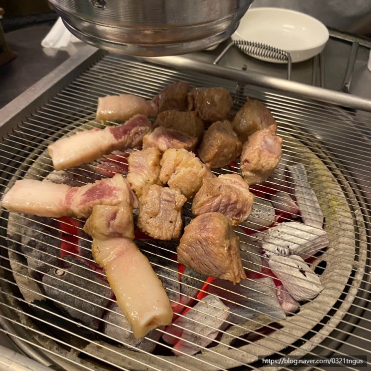  [선릉역맛집] 아삭아삭 항정살, 두툼두툼 스테이크 목살- '돈그리아'