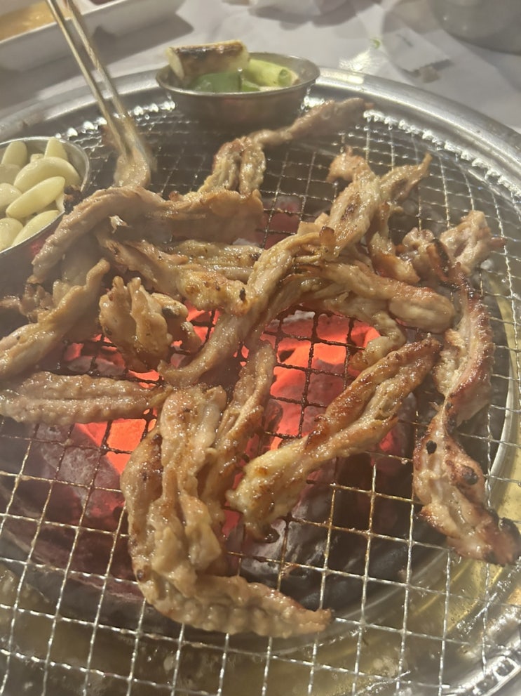 논현 고기 마켓정 돼지, 소, 닭 모든 고기를 먹을 수 있는 강남 고기집