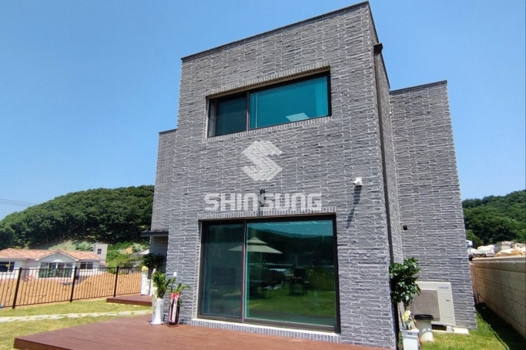  라임 스플리트 롱브릭타일 그레이 외장파벽현장 이제 시공사진들이 들어옵니다!