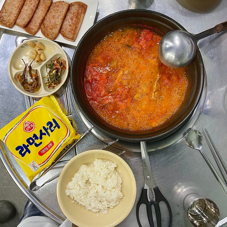  가양역 김치찌개 맛집 가양김치찌개 내돈내산 방문 후기｜백채 김치찌개와의 비교
