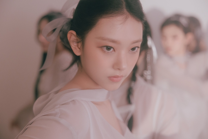 뉴진스가 말아주는 발레코어룩 뉴진스가 말아주는 발레코어룩