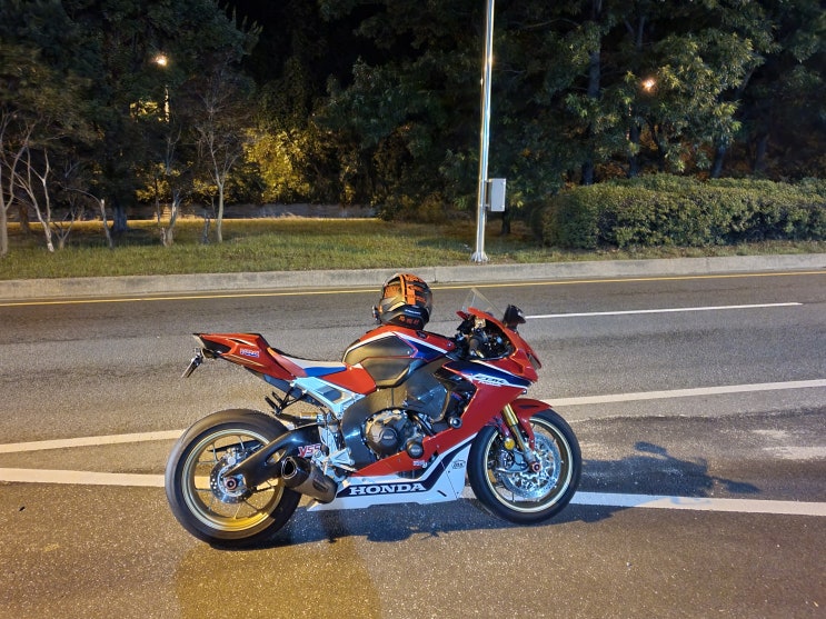  CBR1000RR SP 2017 - 내가 대신 하차해버리다...