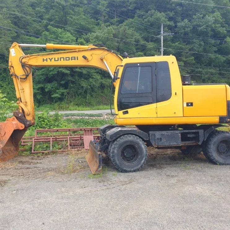 현대 R1400LC7 2005년식 3900만원 판매합니다. 현대 R1400LC7 2005년식 3900만원 판매합니다.